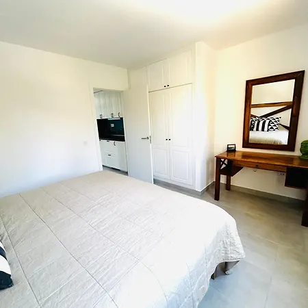 Casa De Leon Corralejo