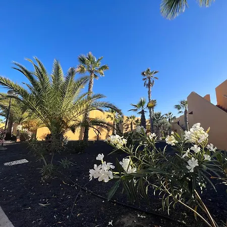 Casa De Leon Daire Corralejo