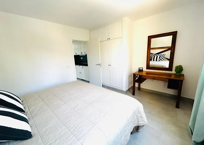 Casa De Leon קורלחו